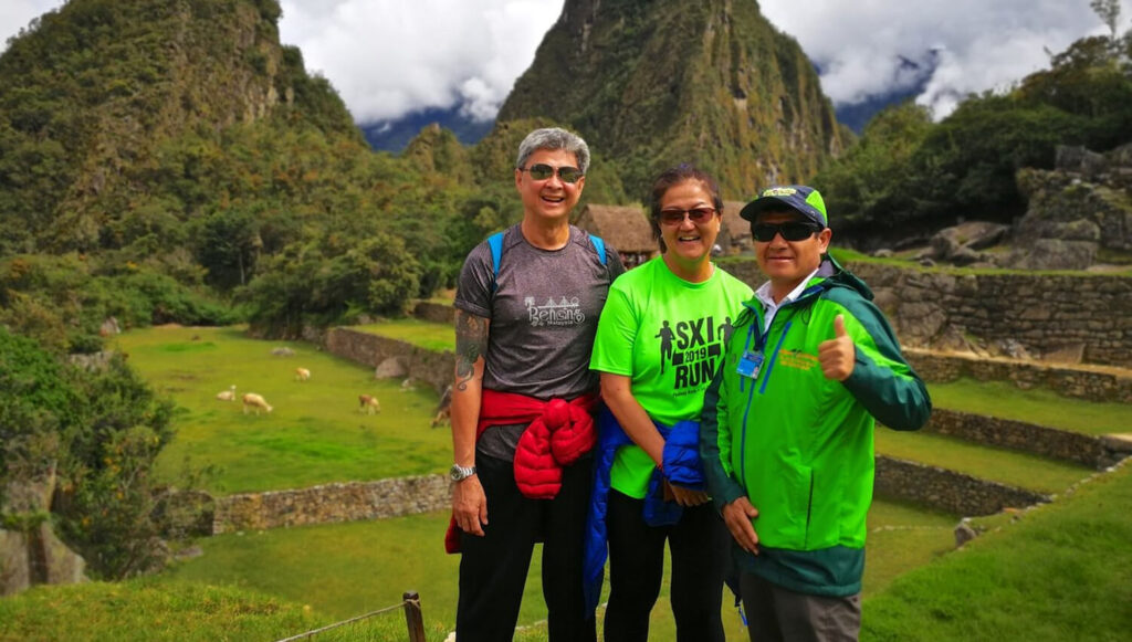 Short-Inca-Trail-trek-with-Hotel-2D-1N